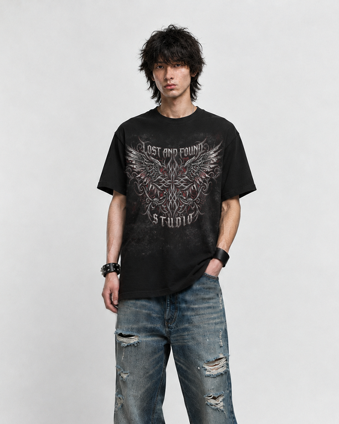 DARK RED WINGS UNISEX T-SHIRT